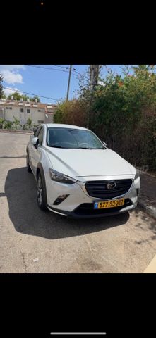 מודעת רכב מאזדה CX-3