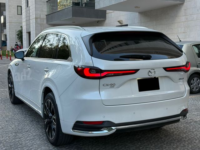 מאזדה CX-90