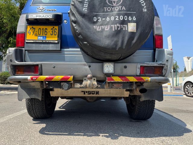 טויוטה לנד קרוזר