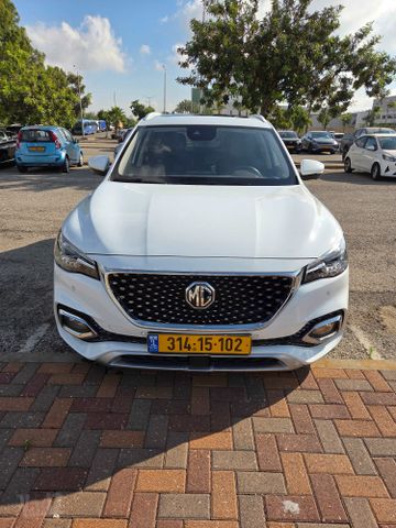 מודעת רכב אם ג'י EHS PHEV