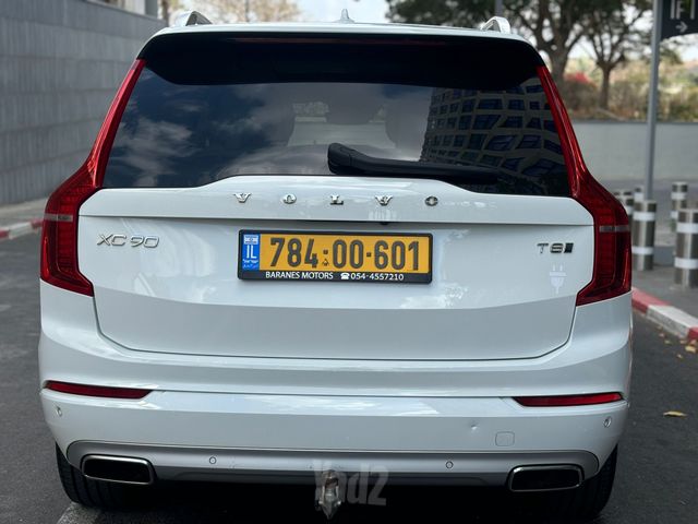 וולוו XC90