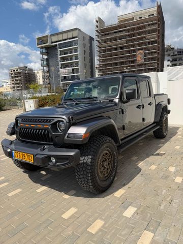 ג'יפ גלדיאטור