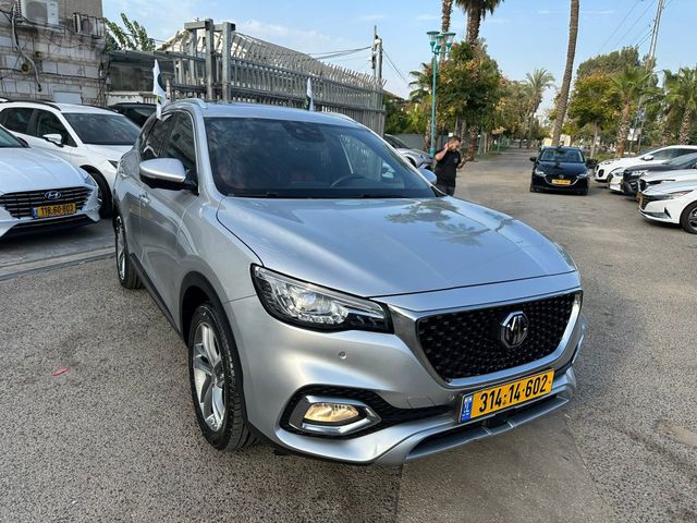 אם ג'י EHS PHEV