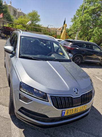 מודעת רכב סקודה קארוק