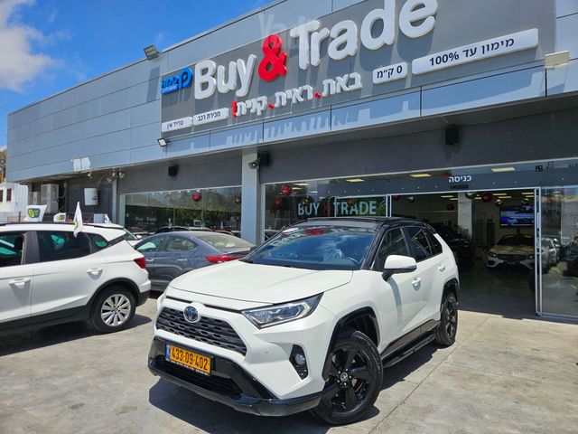 מודעת רכב טויוטה RAV4