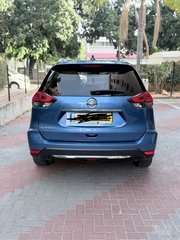 ניסאן אקס טרייל