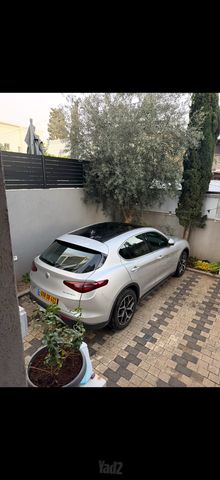 אלפא רומיאו סטלביו