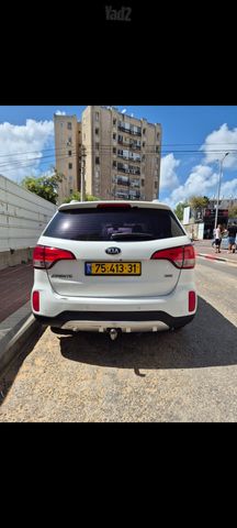 קיה סורנטו