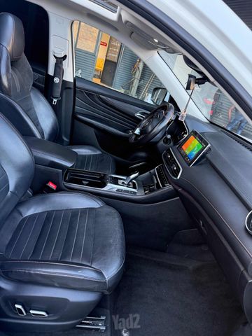 אם ג'י EHS PHEV