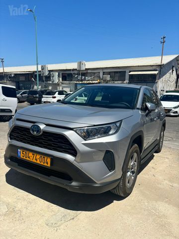 מודעת רכב טויוטה RAV4