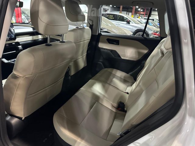 טויוטה RAV4