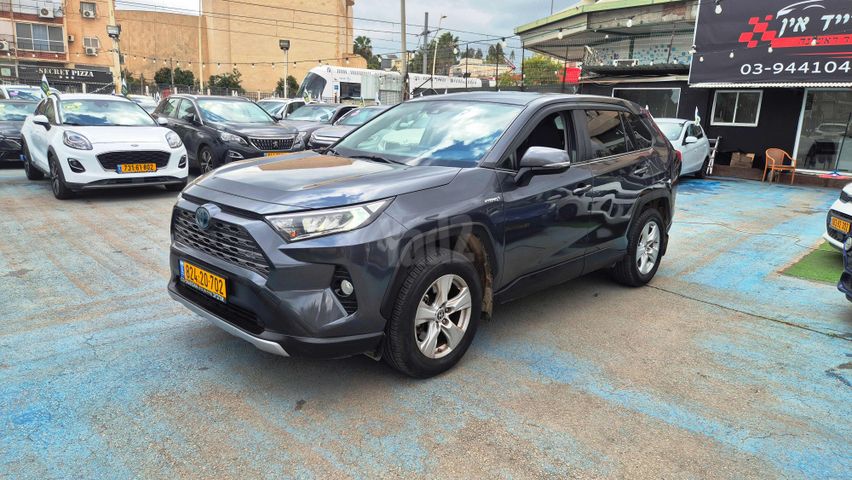 מודעת רכב טויוטה RAV4