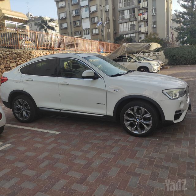 ב מ וו X4