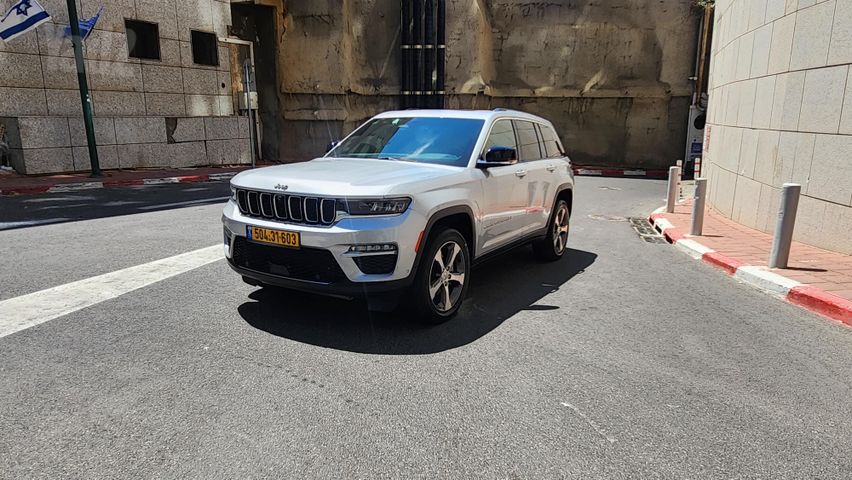 ג'יפ גרנד צ'ירוקי