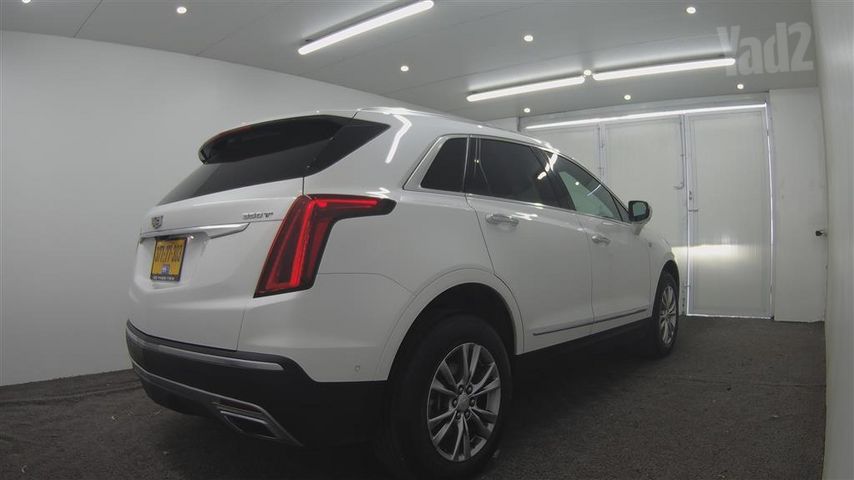 קאדילק XT5