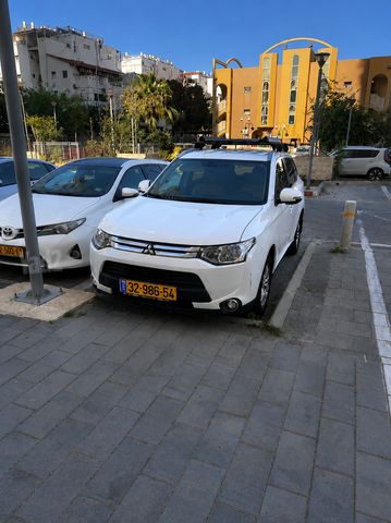מודעת רכב מיצובישי אאוטלנדר