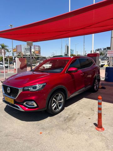 מודעת רכב אם ג'י EHS PHEV
