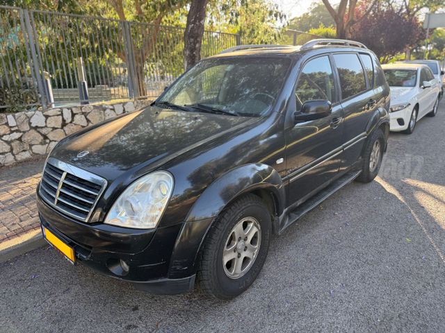 מודעת רכב סאנגיונג רקסטון