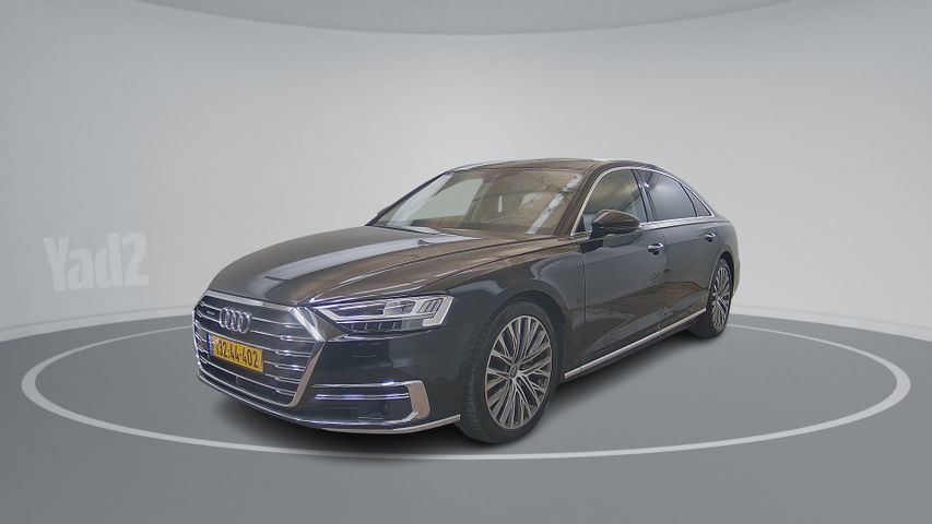 אאודי A8