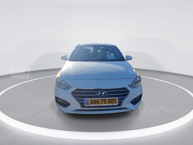 יונדאי אקסנט i25