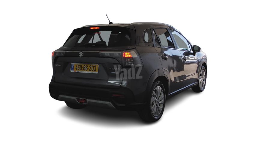 סוזוקי S-Cross