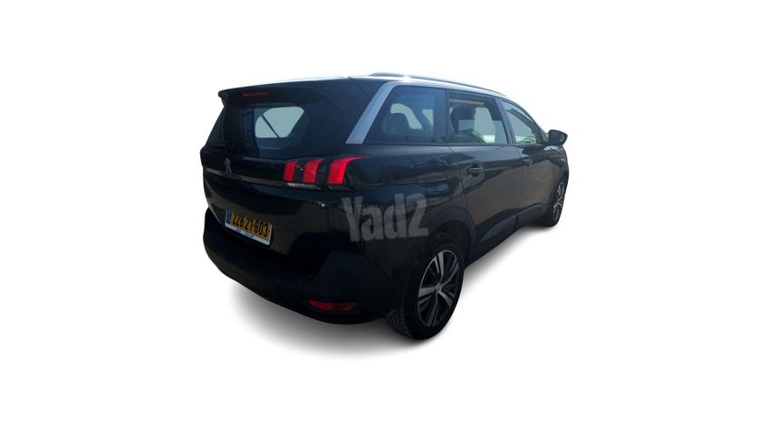 פיג'ו 5008