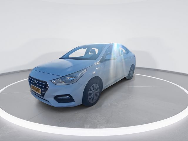 יונדאי אקסנט i25