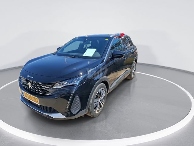 פיג'ו 3008