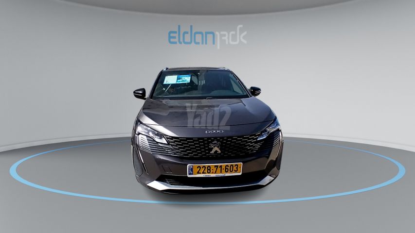 פיג'ו 5008