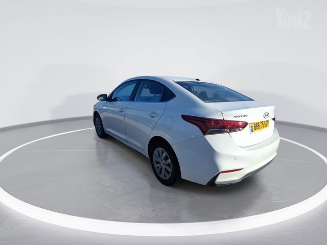 יונדאי אקסנט i25
