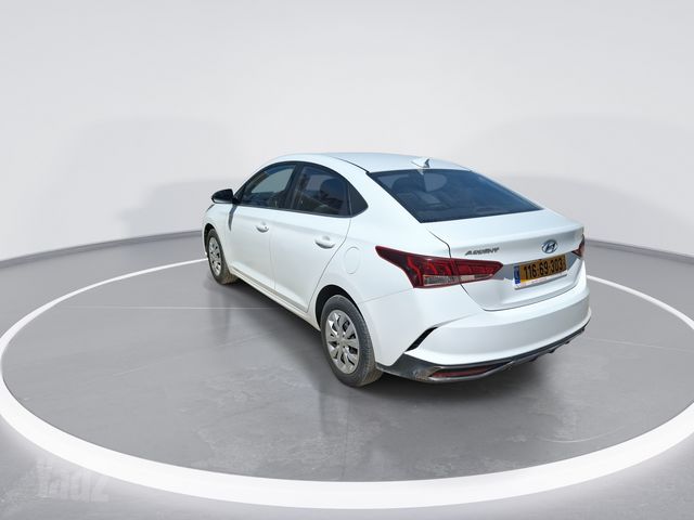 יונדאי אקסנט i25