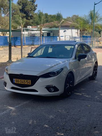 מודעת רכב מאזדה 3