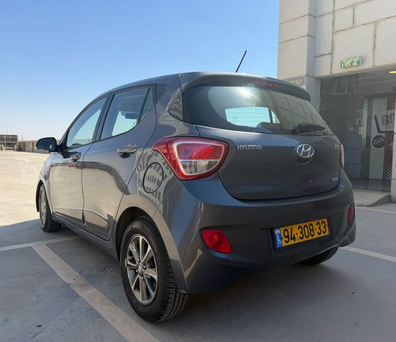יונדאי i10