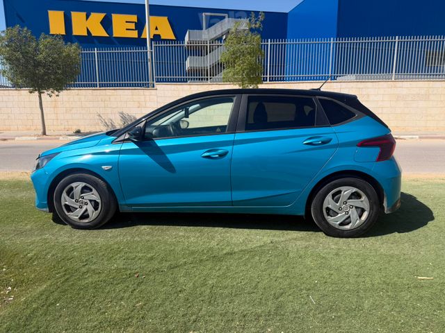 יונדאי i20