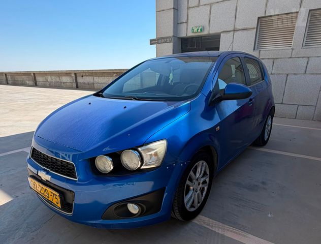 שברולט סוניק