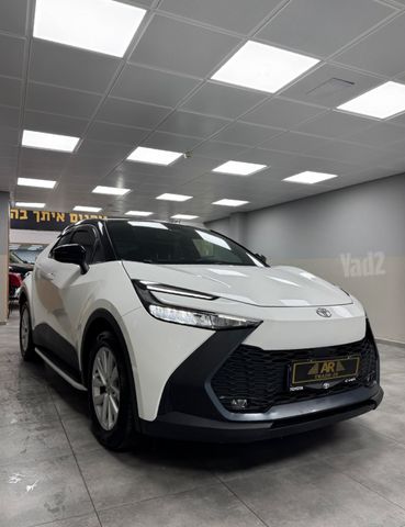 טויוטה C-HR
