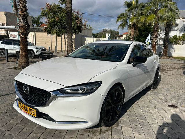 מודעת רכב מאזדה 6