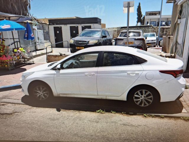 יונדאי אקסנט i25