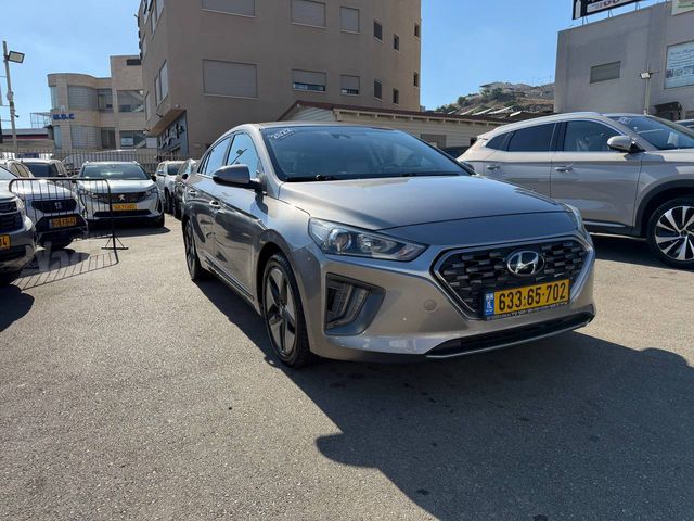 מודעת רכב יונדאי איוניק