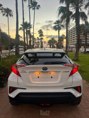 טויוטה C-HR