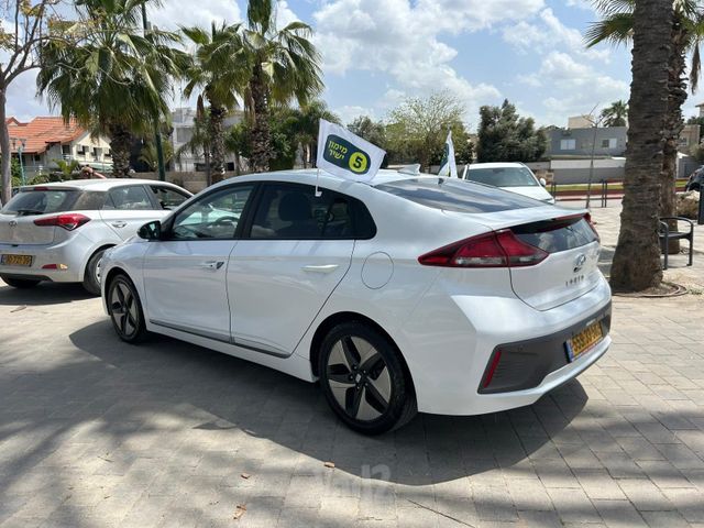 מודעת רכב יונדאי איוניק