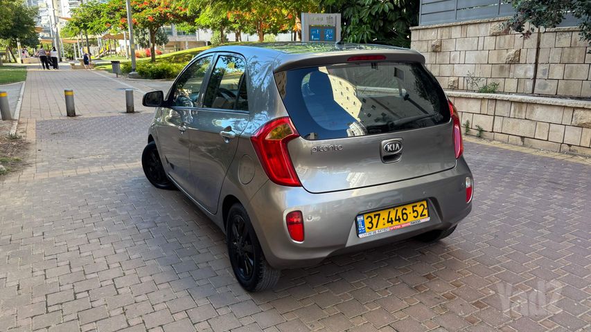 קיה פיקנטו