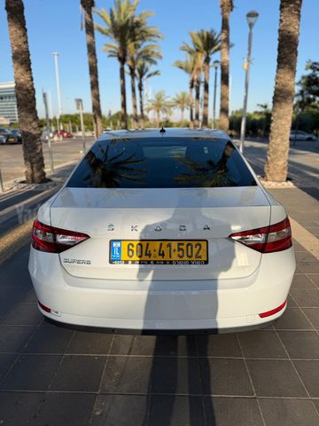 מודעת רכב סקודה סופרב 1