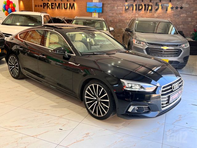 אאודי A5