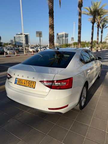 סקודה סופרב