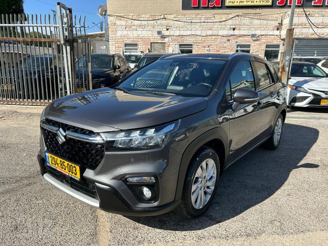 סוזוקי S-Cross