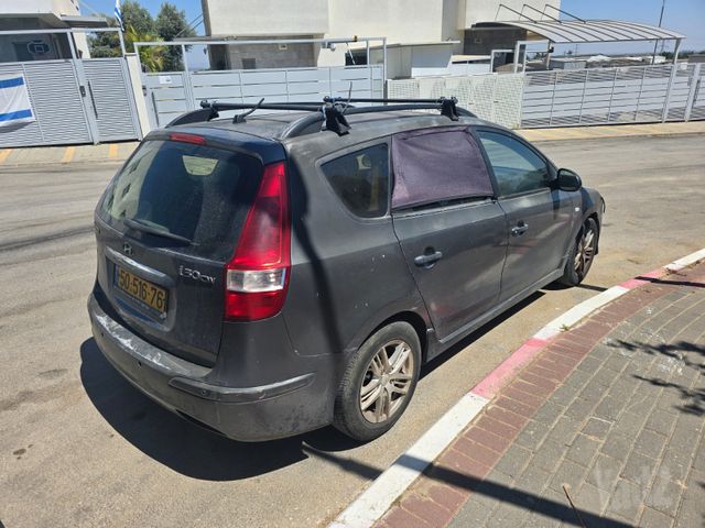 יונדאי i30