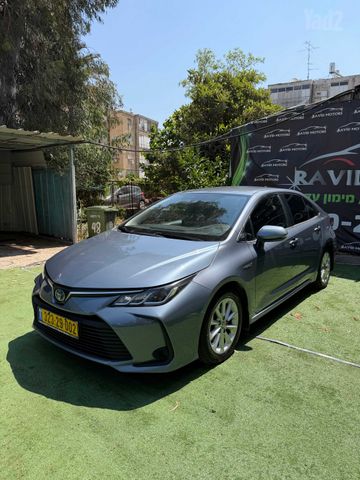 מודעת רכב טויוטה קורולה