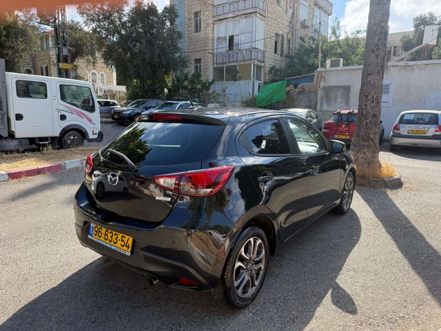 מאזדה 2