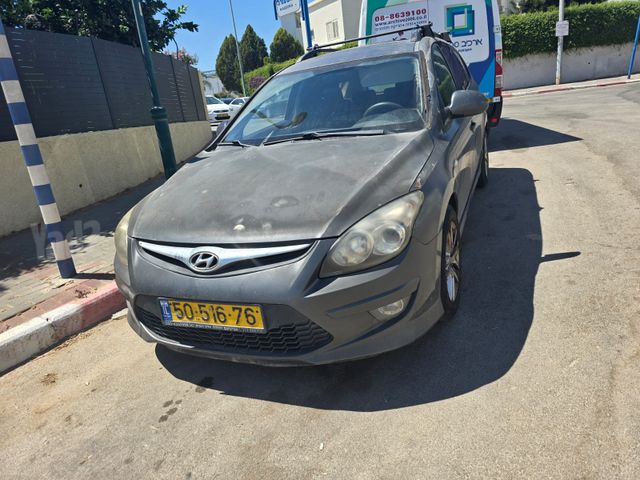 יונדאי i30